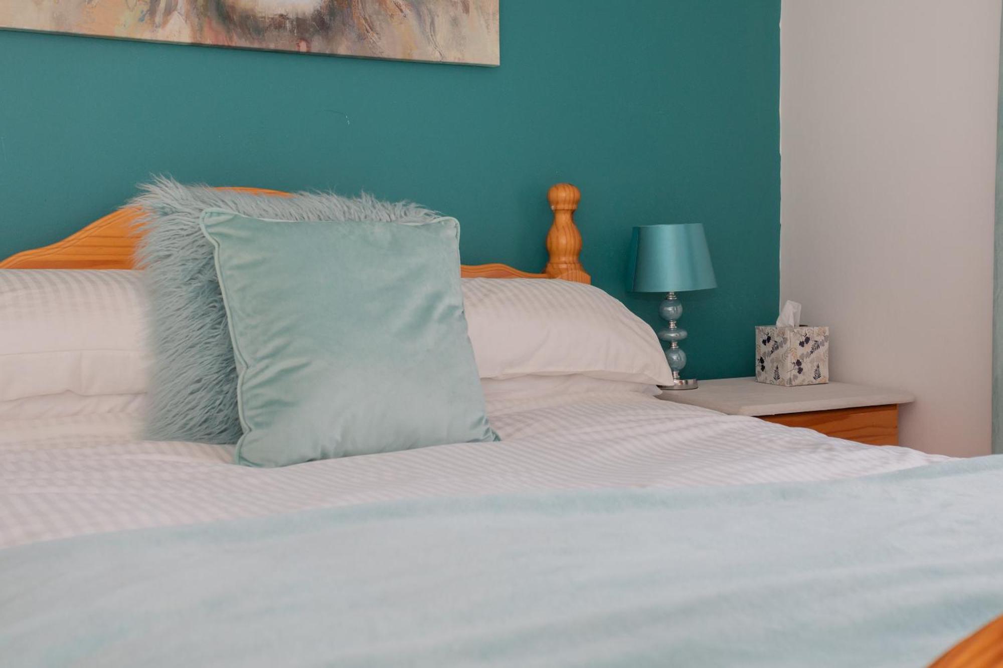 Ardenlee - Stylish 3 Bed Apt Close To City, Parking And Wifi Belfast Kültér fotó
